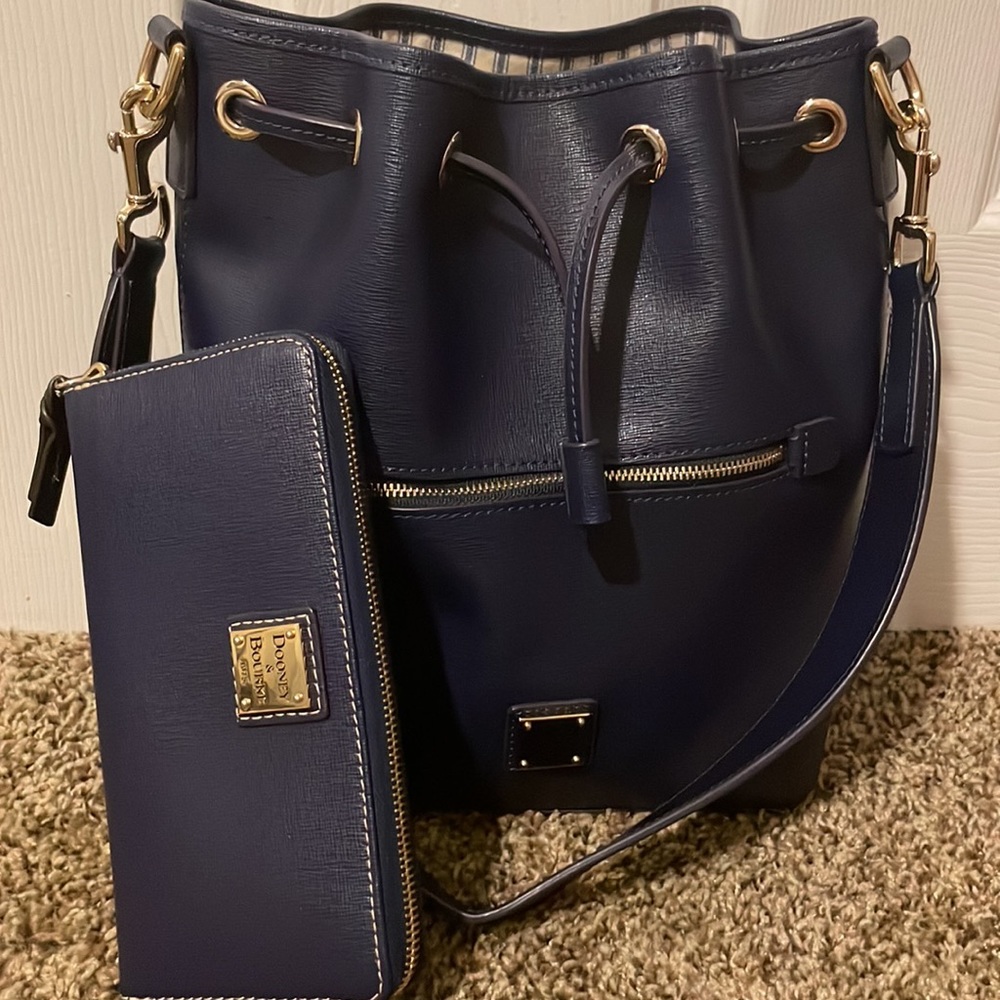 Authentic Navy Blue Dooney&Burke bucket purse